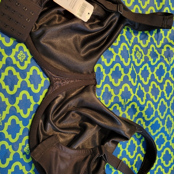 Soma Underwire Bra - Picture 2 of 4